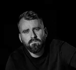 wojciech-wszol_lenovo-2
